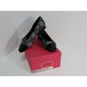 NIB Vaneli Women's Black & White Polka Dot Print Frankie Cap Toe Loafers 9.5 W